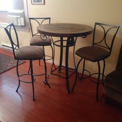 Table and 3 Chairs 