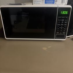 Microwave- works great cheap