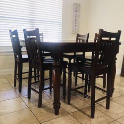 Dinning Table & 8 Chairs