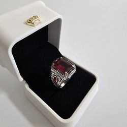 Stunning Vintage-Style Ruby and Silver Ring Size 9