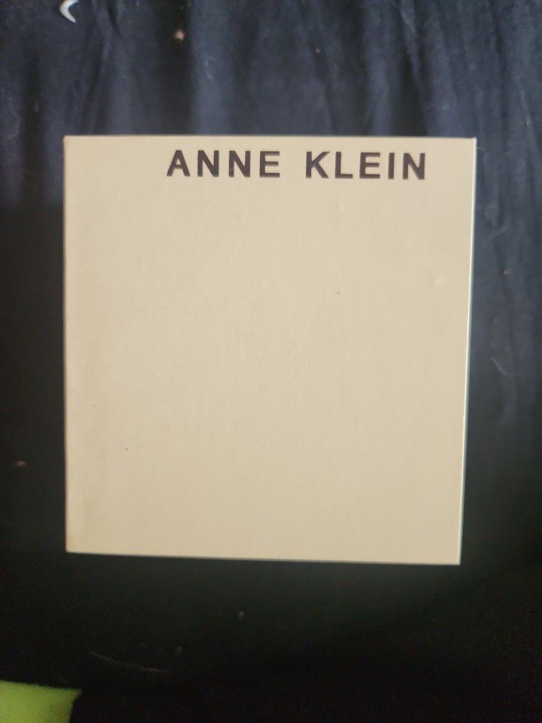 Anne KLEIN Watch Set