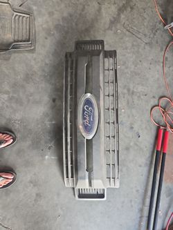 FORD F250 BLACK GRILLE