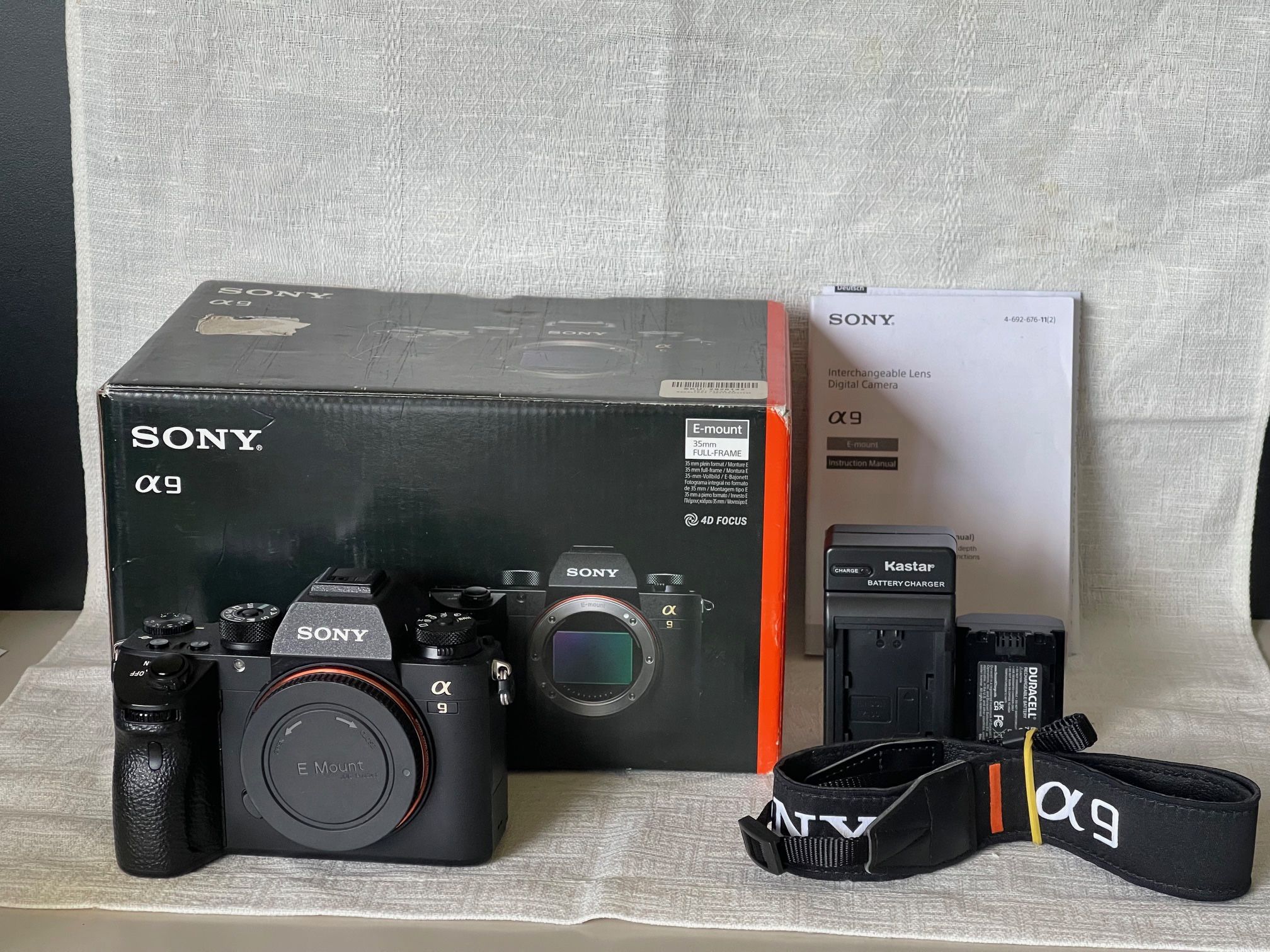 Sony a9 camera - super low shutter count, amazing 20fps shooting