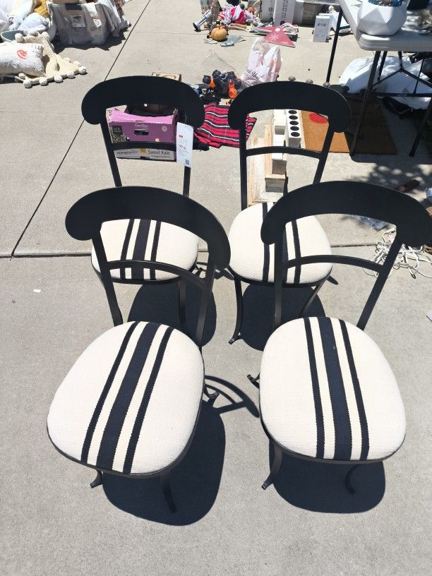 chairs indoor 4