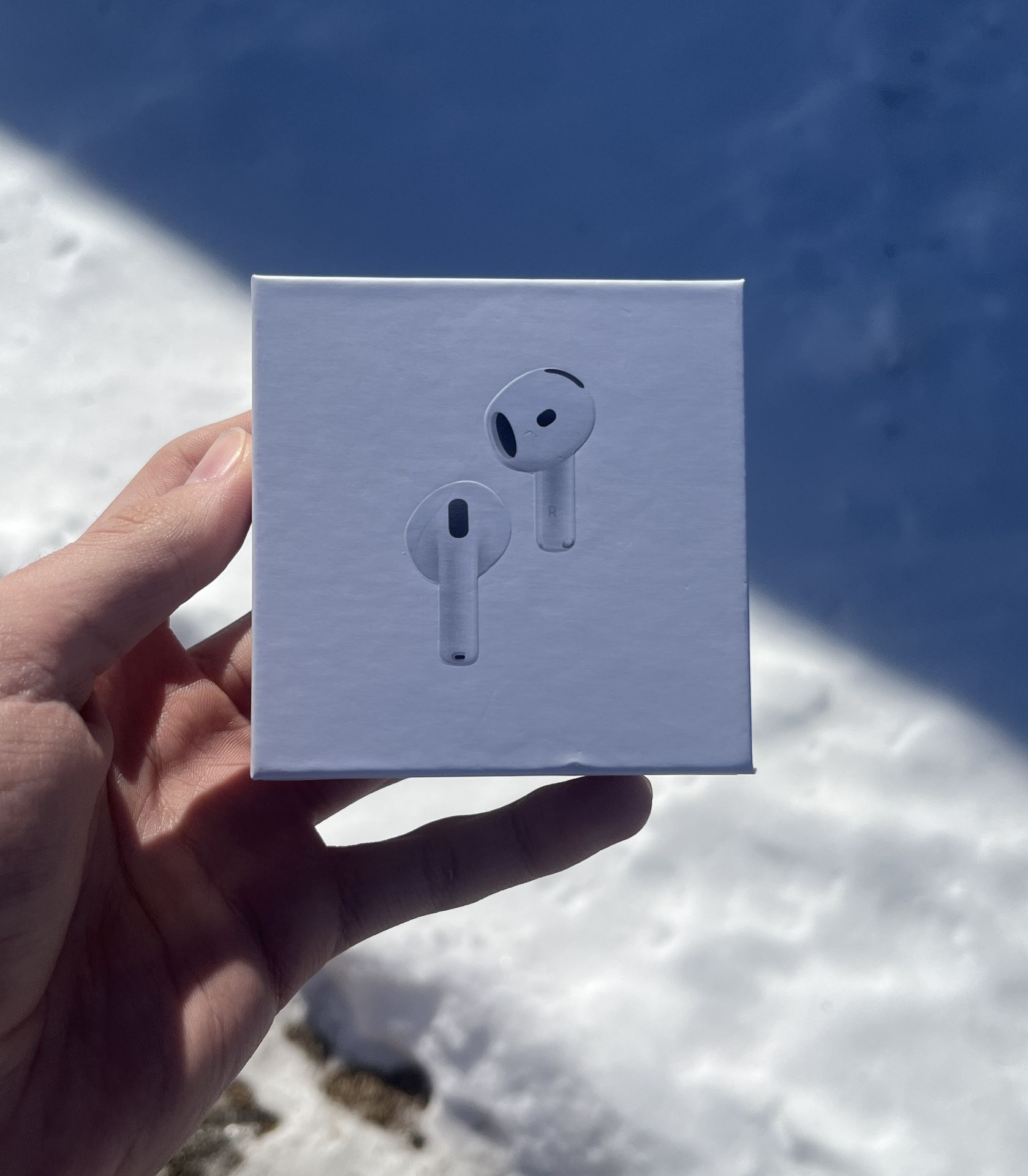 AirPods GOOD DEAL!!