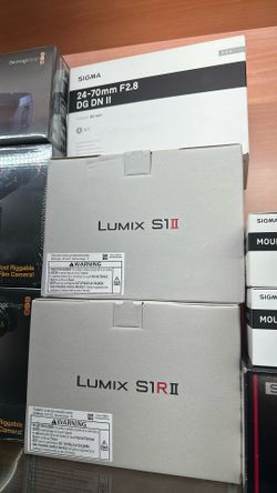 Panasonic LUMIX S1 II Mirrorless Camera