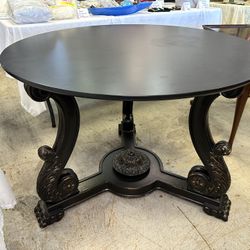 Black Round Table