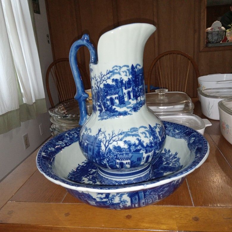 Victoriaware Pitcher & Bowl