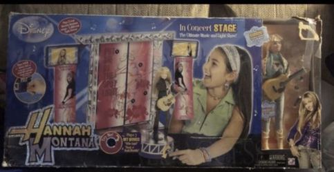 Hannah Montana concert stage