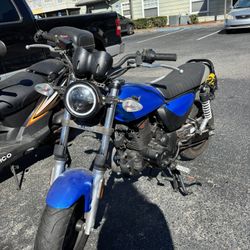 2018 Kymco Spade 150 cc Naked Mini Retro Motorcycle Blue