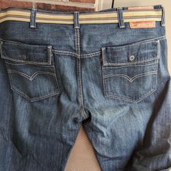 Levi's 569 Jeans Pocket flaps Like new