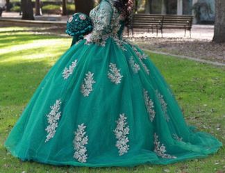 Emerald green quince dress
