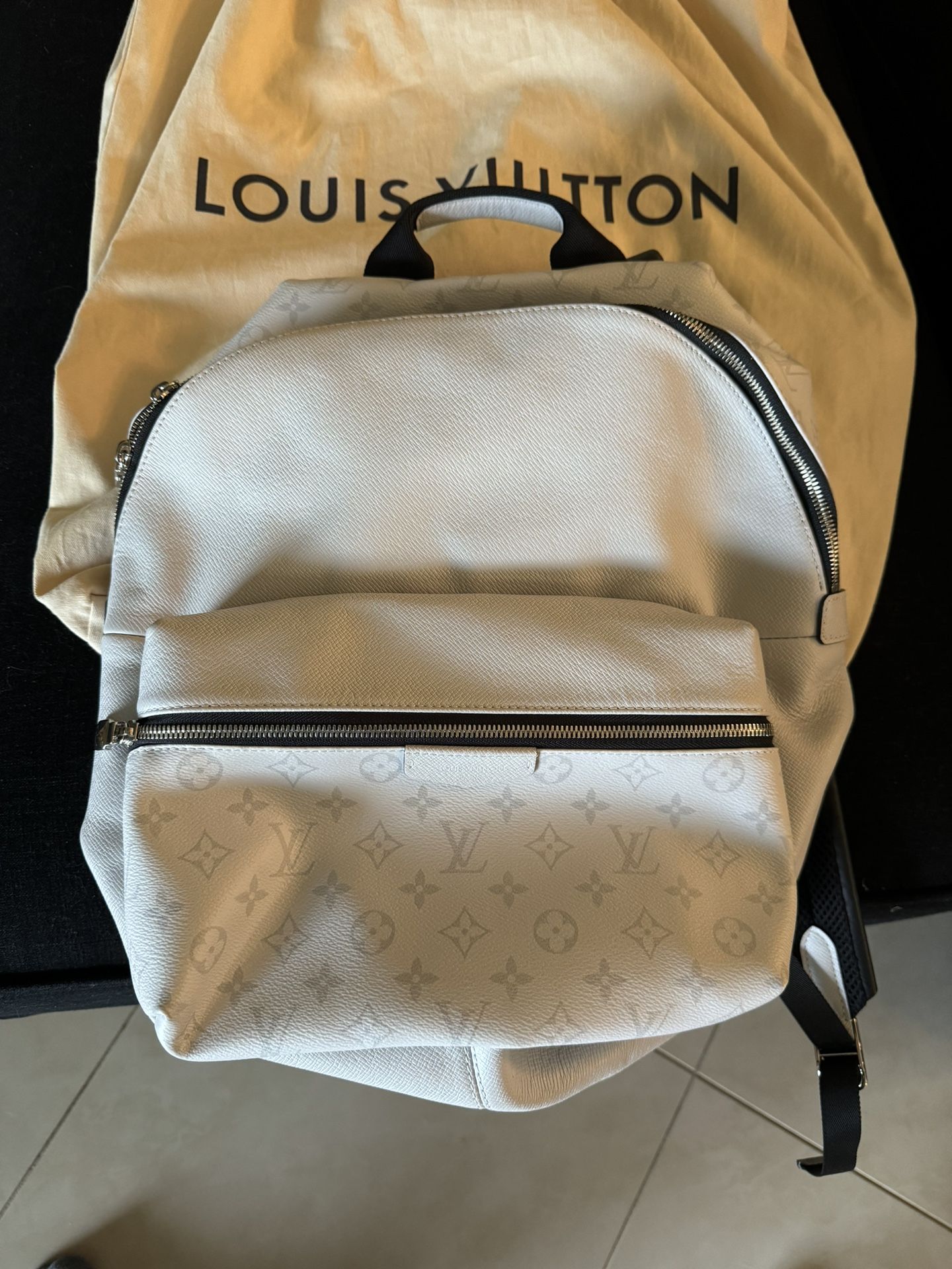 Brand New Louis Vuitton Discovery Backpack