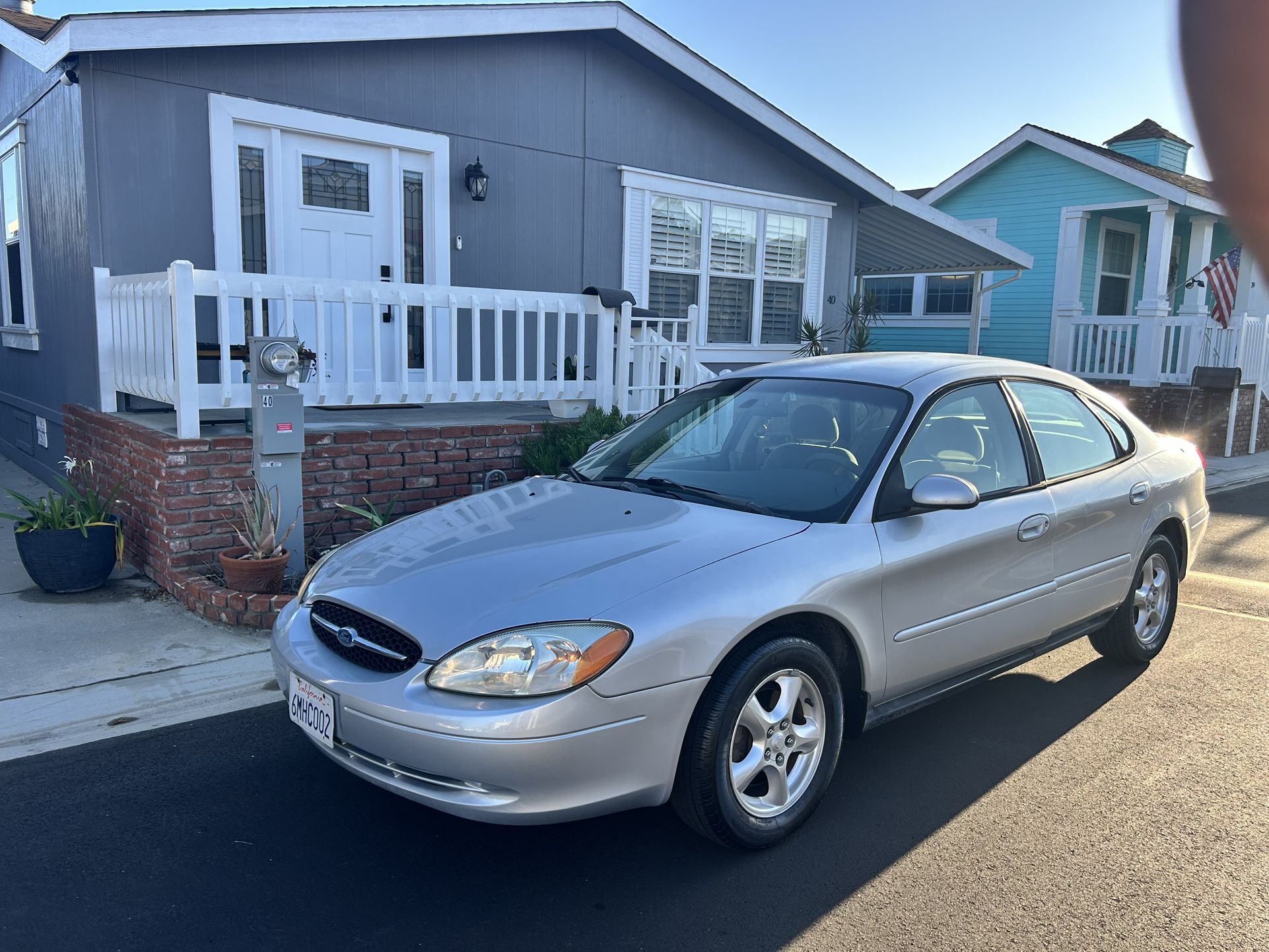 2002 Ford Taurus