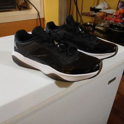 Men's Jordan's 11 Cmft Low All Black Size 13 Brand New 