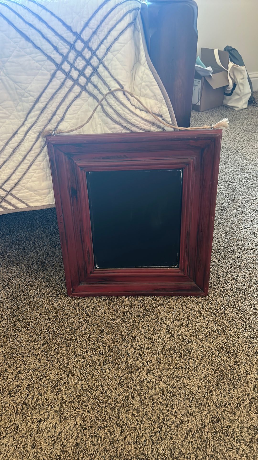 Hanging chalk board