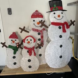Lighted Christmas Snowman Family Set