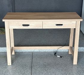 NEW!! International Concepts Carson desk or entry table 20 x 47.5 Inches 31.5 inches tall