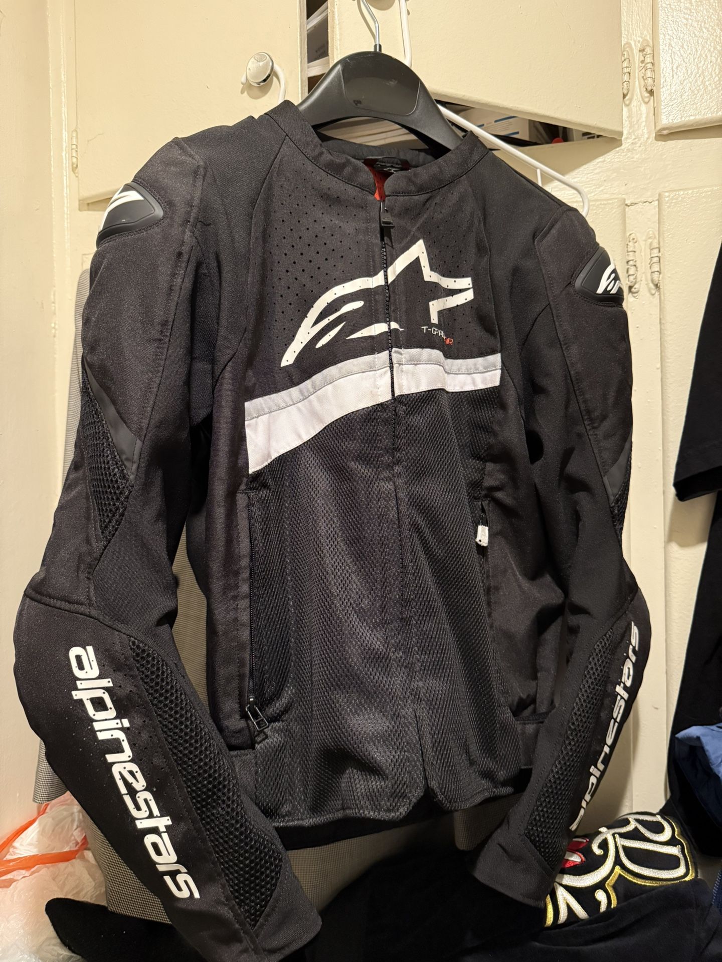 Motorcycle Jacket (Small)