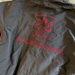 Black 90’s Inspired Sweat Suit