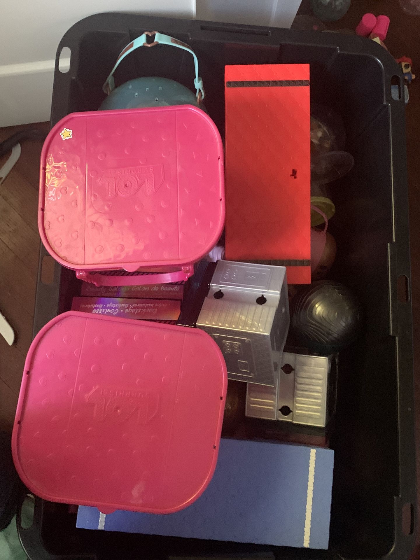 FULL LOL DOLL COLLECTION WITH HOUSE