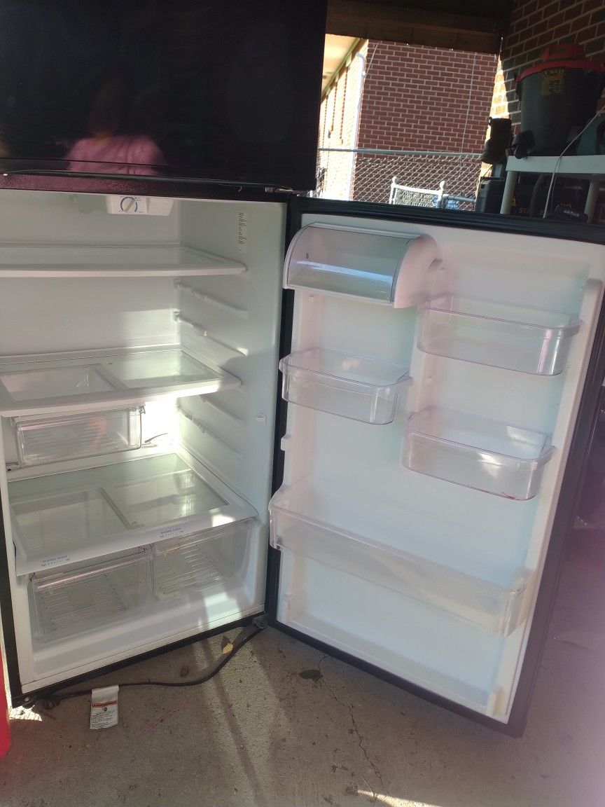 Good Maytag Refrigerator 200obo