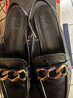 Women’s shoes size 7