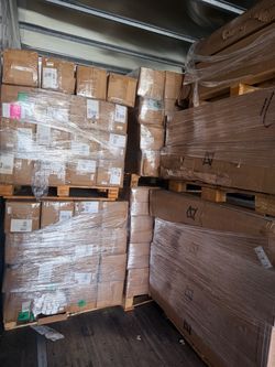 Hybrid mattress, memory foam,brand new in the box