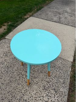 Round Table