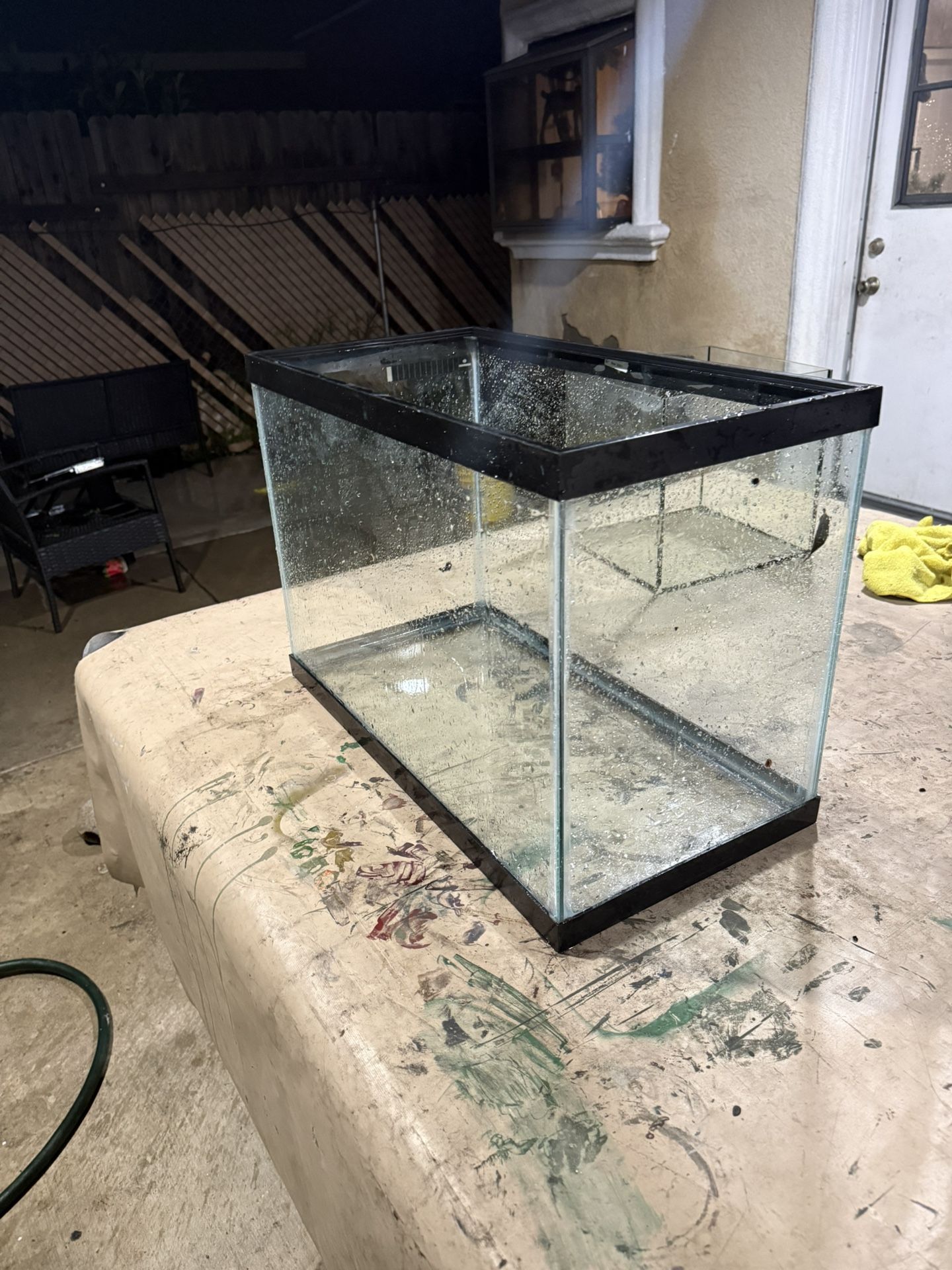 30 Gallon Tall Fish Tank