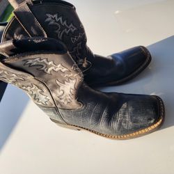 Kids Boots