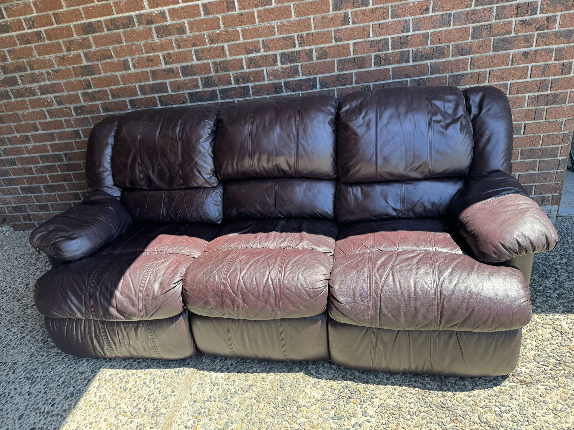 Free Recliner Sofa