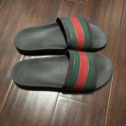 Gucci Slides 