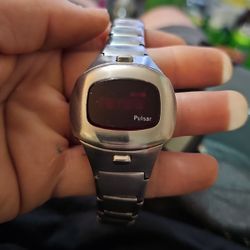 Pulsar/hamilton time Computer