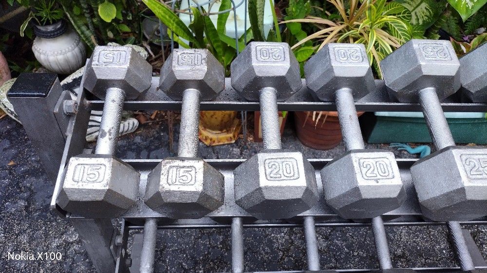 PAIR OF STEEL HEX : 15 LB. & 20 LB. DUMBBELLS