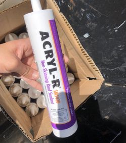 Brand new Acryl-r Polymers sealants (30 tubes)