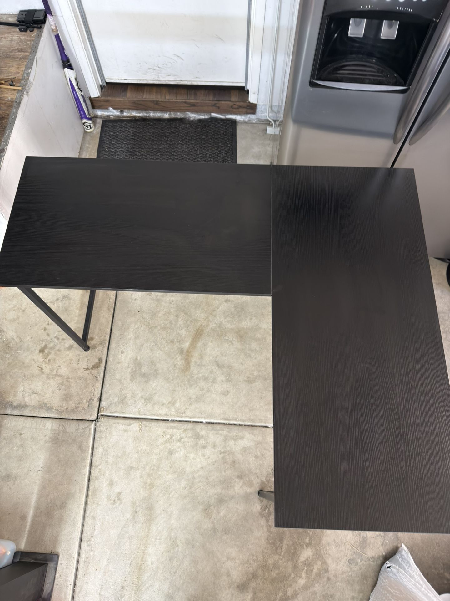 Black L-shaped Corner Student Desk
