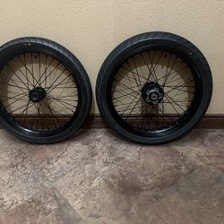 Surron lbx supermotos