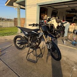 Altis Sigma 98V Electric Dirt Bike