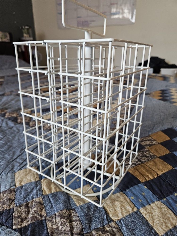 Small Bottle Paint Turn Holder