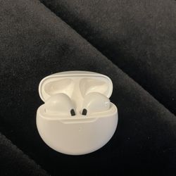 White Pods Pro 6