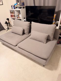 Gray Sofa – Modern Design – $150