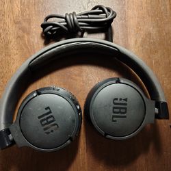 JBL 670NC Bluetooth On Ear Headphones 