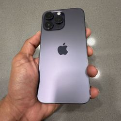 iPhone 14 Pro Unlocked 128gb - GREAT CONDITION