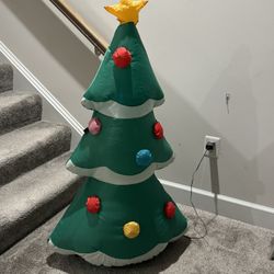 4ft Inflatable Christmas Tree