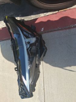 2022/ 2024 lexus nx350 headlight left