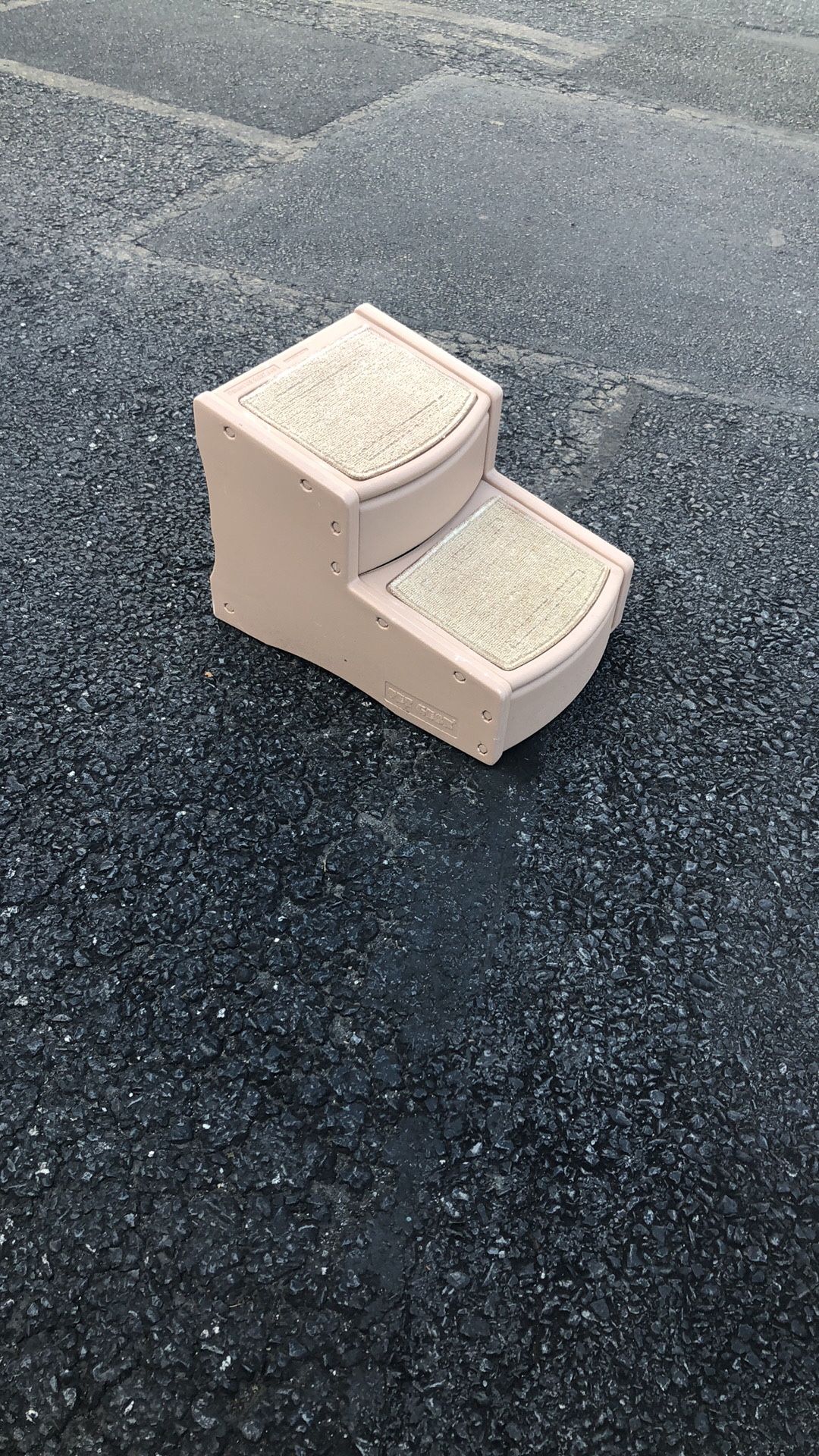 16”wx16”hx26”L Dog Step