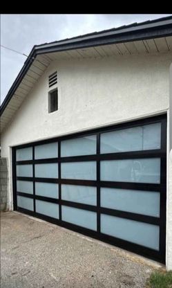 Garage Doors 🚪