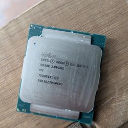 Intel core Xeon es-1603v3