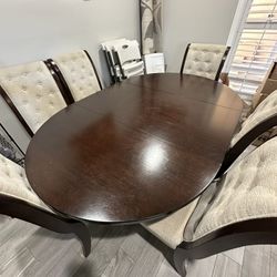 Ashley Furniture 7-Piece Dining Set – Solid Wood Table + 6 Chairs